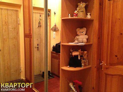 Sell 2-room apartment. Киев,  Каштановая — photo 1