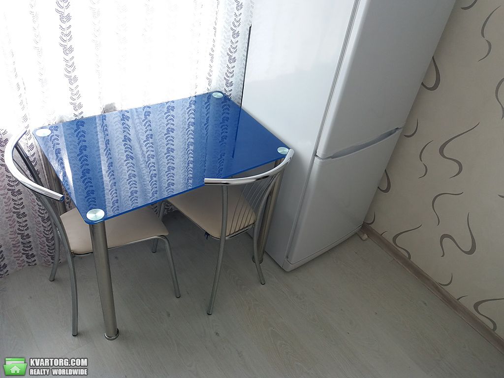 Rent out 1-room apartment. Киев,  Окипной — photo 7