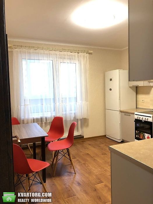 Rent out 2-room apartment. Киев, Балтійський пров. — photo 4
