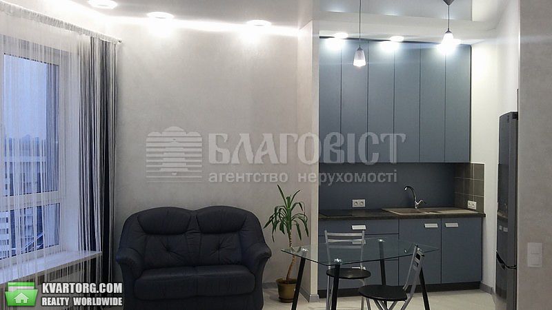 Rent out 1-room apartment. Киев,  Заречная — photo 1