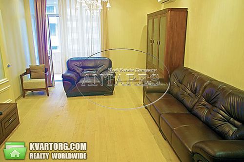 Rent out 3-room apartment. Киев, Леси Украинки бул — photo 4