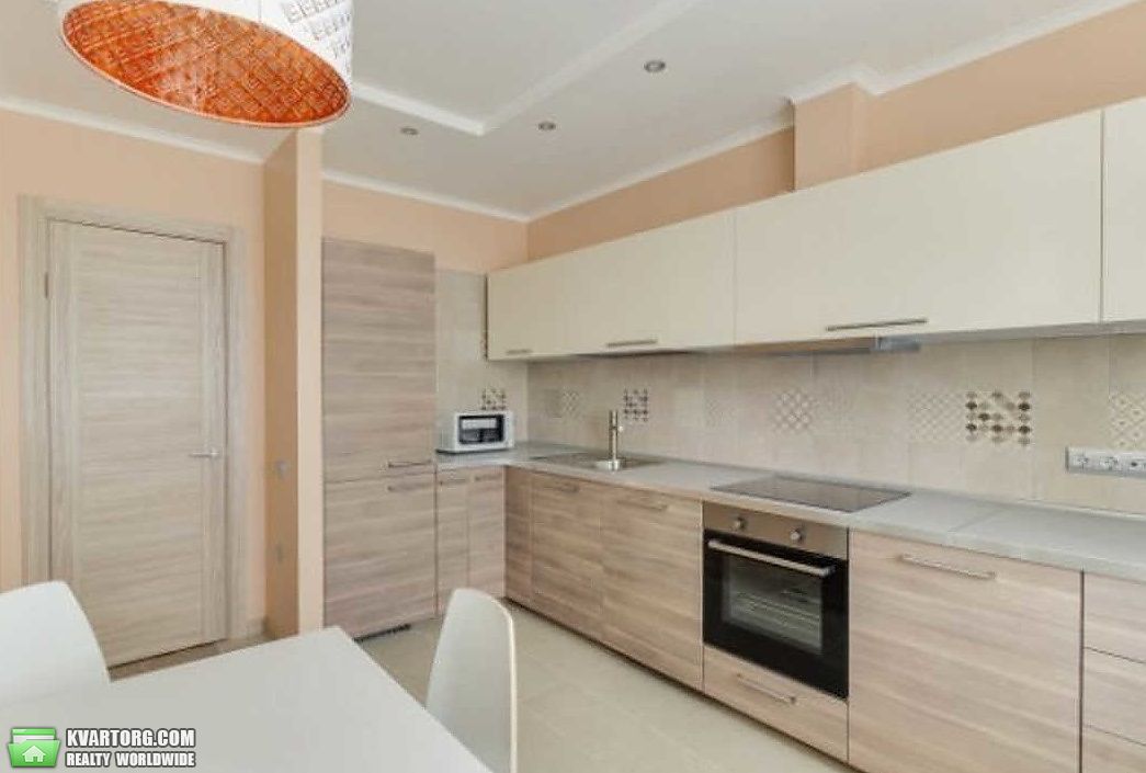 Rent out 2-room apartment. Киев,  Чавдар — photo 3