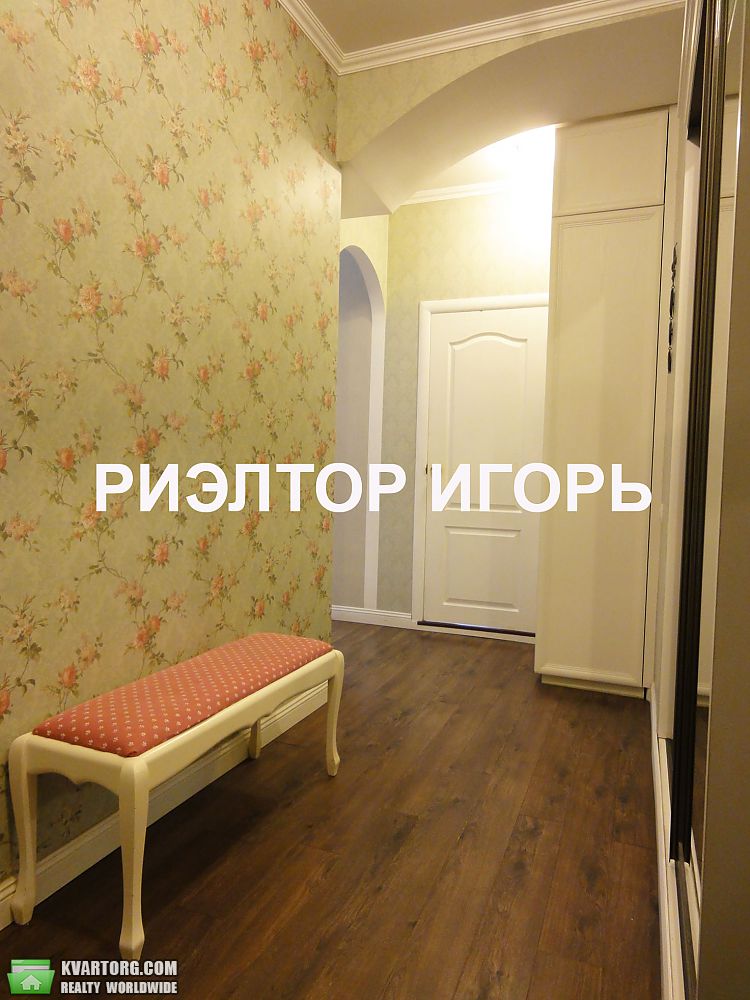 Rent out 2-room apartment. Одесса, Базарная — photo 1