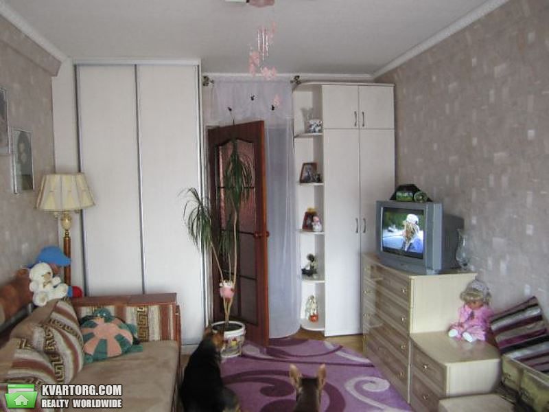 Sell 2-room apartment. Киев,  Серова — photo 3