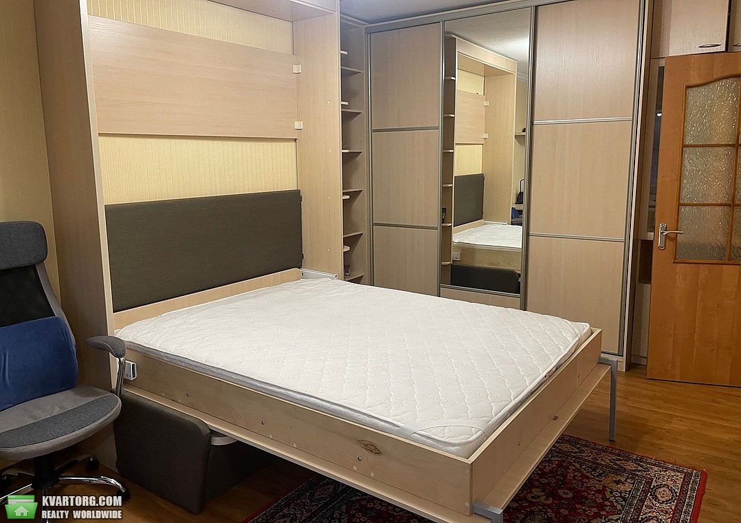 Rent out 1-room apartment. Киев, Бойчука — photo 3