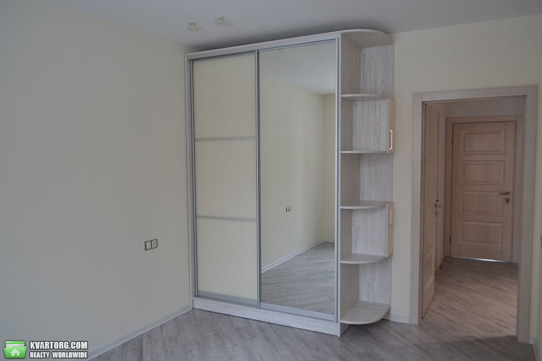Rent out 3-room apartment. Киев,  Ломоносова — photo 7