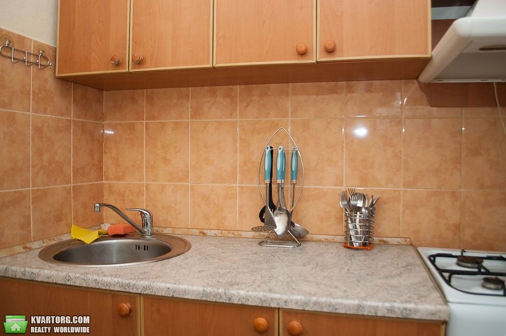 Sell 1-room apartment. Киев,  Энтузиастов — photo 1