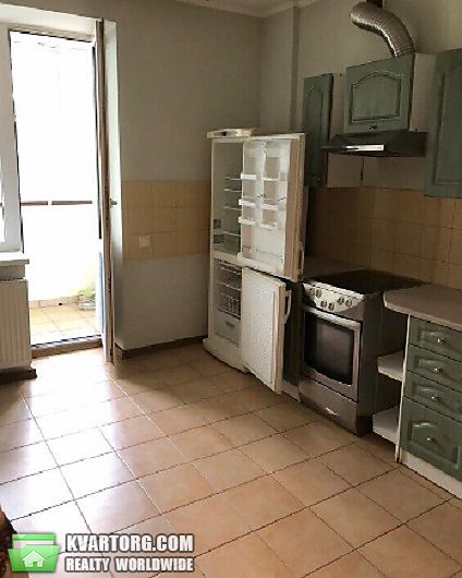 Sell 2-room apartment. Киев,  Салютная — photo 3