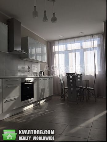 Rent out 1-room apartment. Киев,  Бажана — photo 3