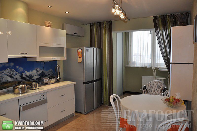 Sell 3-room apartment. Киев,  Срибнокильская — photo 7