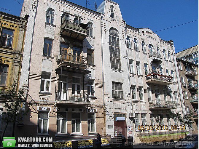 Sell 3-room apartment. Киев,  Тургеневская — photo 1