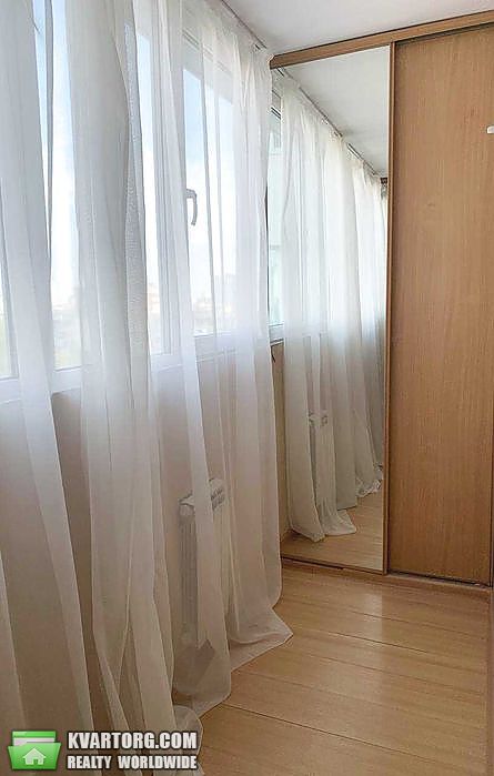 Sell 3-room apartment. Киев,  Богатырская — photo 4
