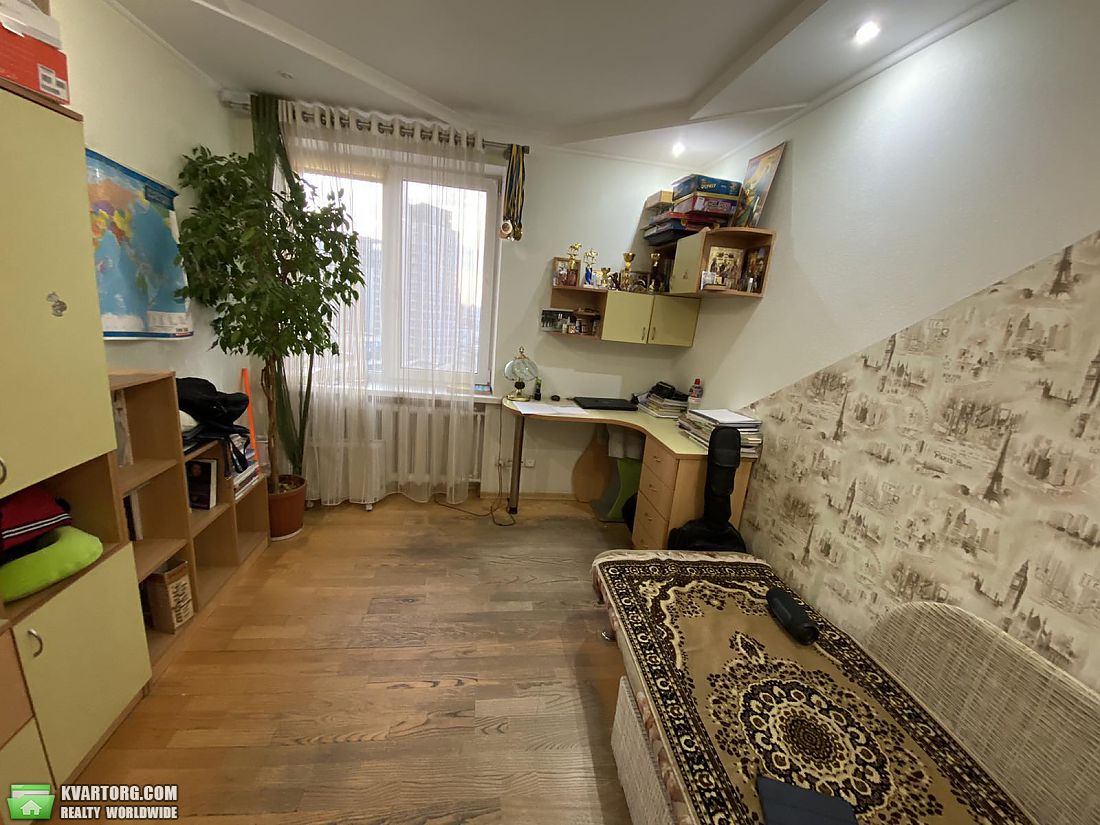 Sell 4-room apartment. Днепропетровск, Дзержинского — photo 8