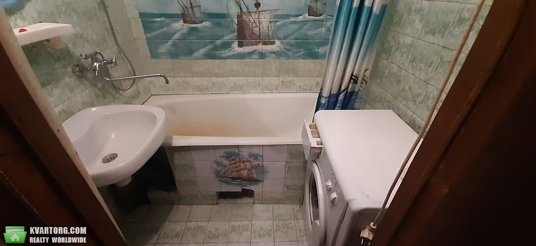 Rent out 2-room apartment. Киев,  Сабурова — photo 7