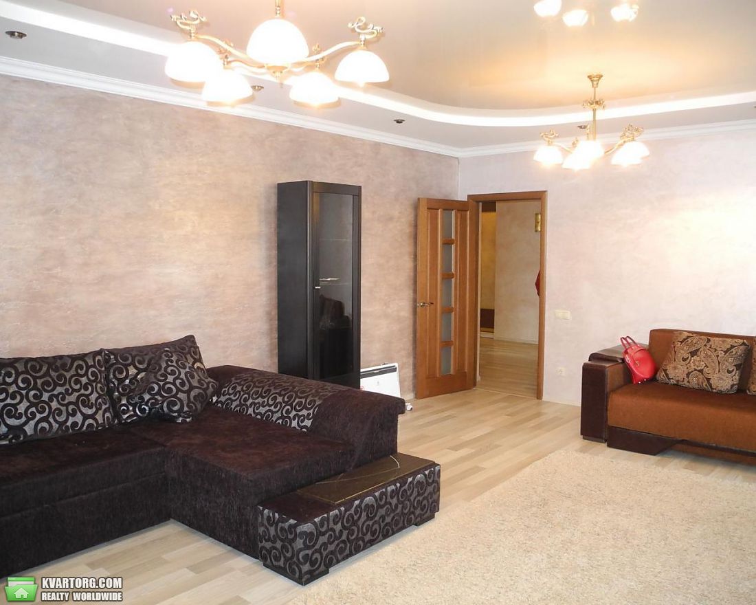 Rent out 3-room apartment. Киев, Лобановского — photo 2