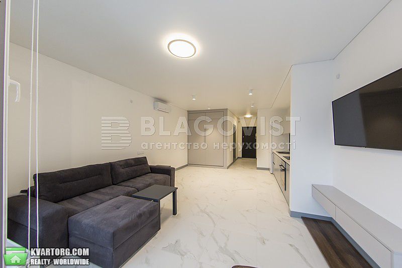 Rent out 1-room apartment. Киев,  Предславинская — photo 1