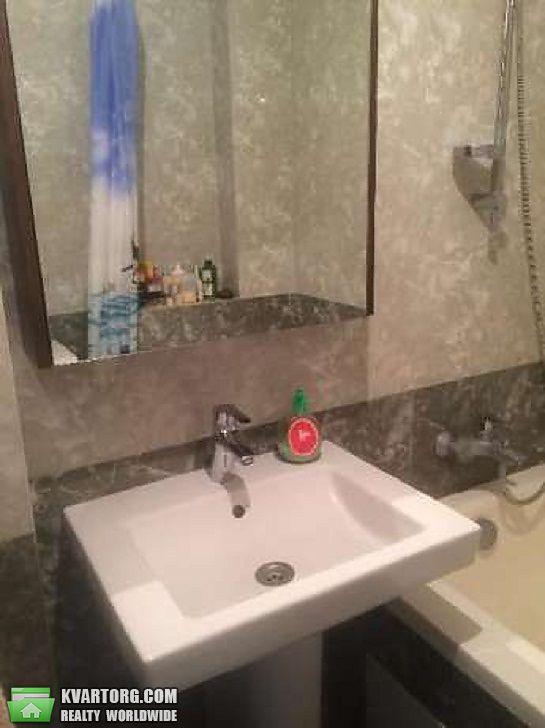 Sell 3-room apartment. Киев,  Урловская — photo 8