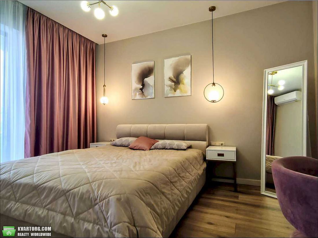 Rent out 1-room apartment. Киев, Набережно Рыбальская — photo 8