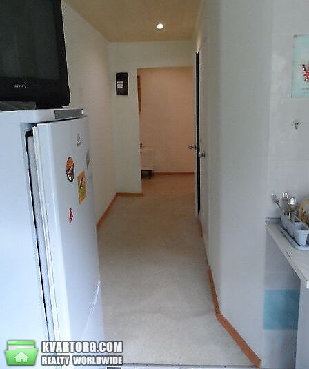 Sell 2-room apartment. Киев,  Радужная — photo 4