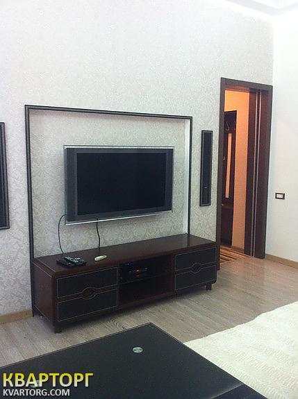 Rent out 1-room apartment. Одесса, Новосельского — photo 1