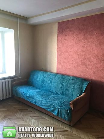 Rent out 1-room apartment. Киев,  Жилянская — photo 1