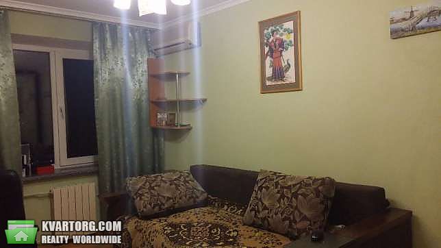 Rent out 3-room apartment. Киев,  Героев Сталинграда пр — photo 2