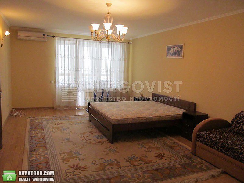 Rent out 1-room apartment. Киев,  Мирного Панаса — photo 1