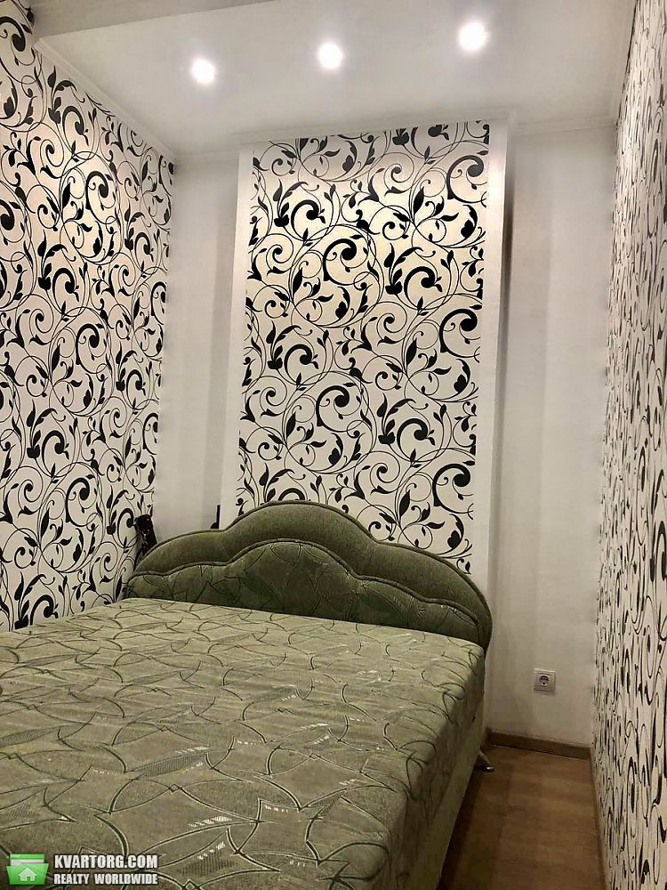 Sell 2-room apartment. Киев, Академика Глушкова — photo 7