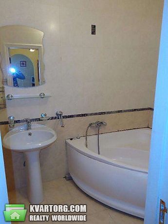 Rent out 2-room apartment. Киев,  Харьковское шоссе — photo 7
