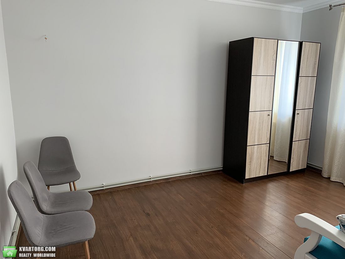 Rent out house. Киев,  Садовая — photo 5
