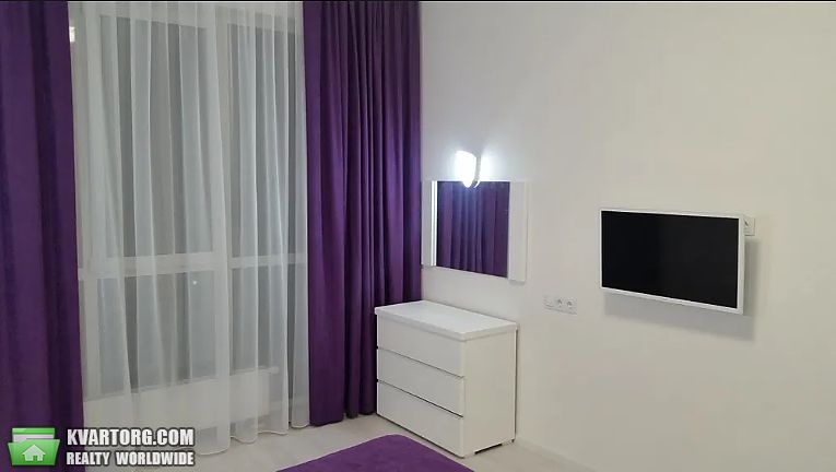 Rent out 1-room apartment. Киев, Митрополита Лыпкивского, — photo 1