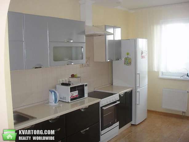 Rent out 1-room apartment. Киев, Алишера Навои — photo 1