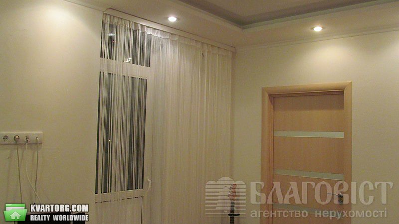 Sell 2-room apartment. Киев,  Ломоносова — photo 3