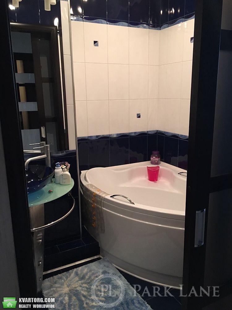 Sell 5-room apartment. Киев,  Харьковское шоссе — photo 7