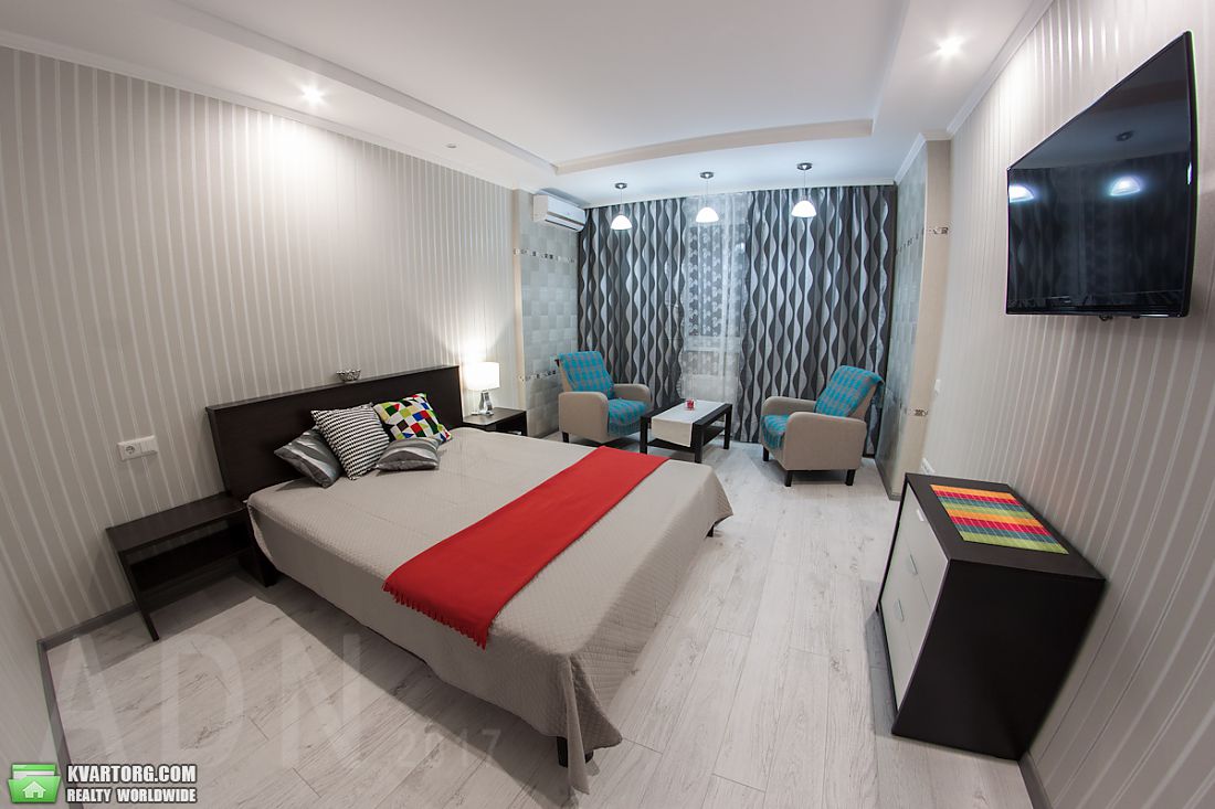 Rent out 1-room apartment. Киев,  Лебедева Николая — photo 1
