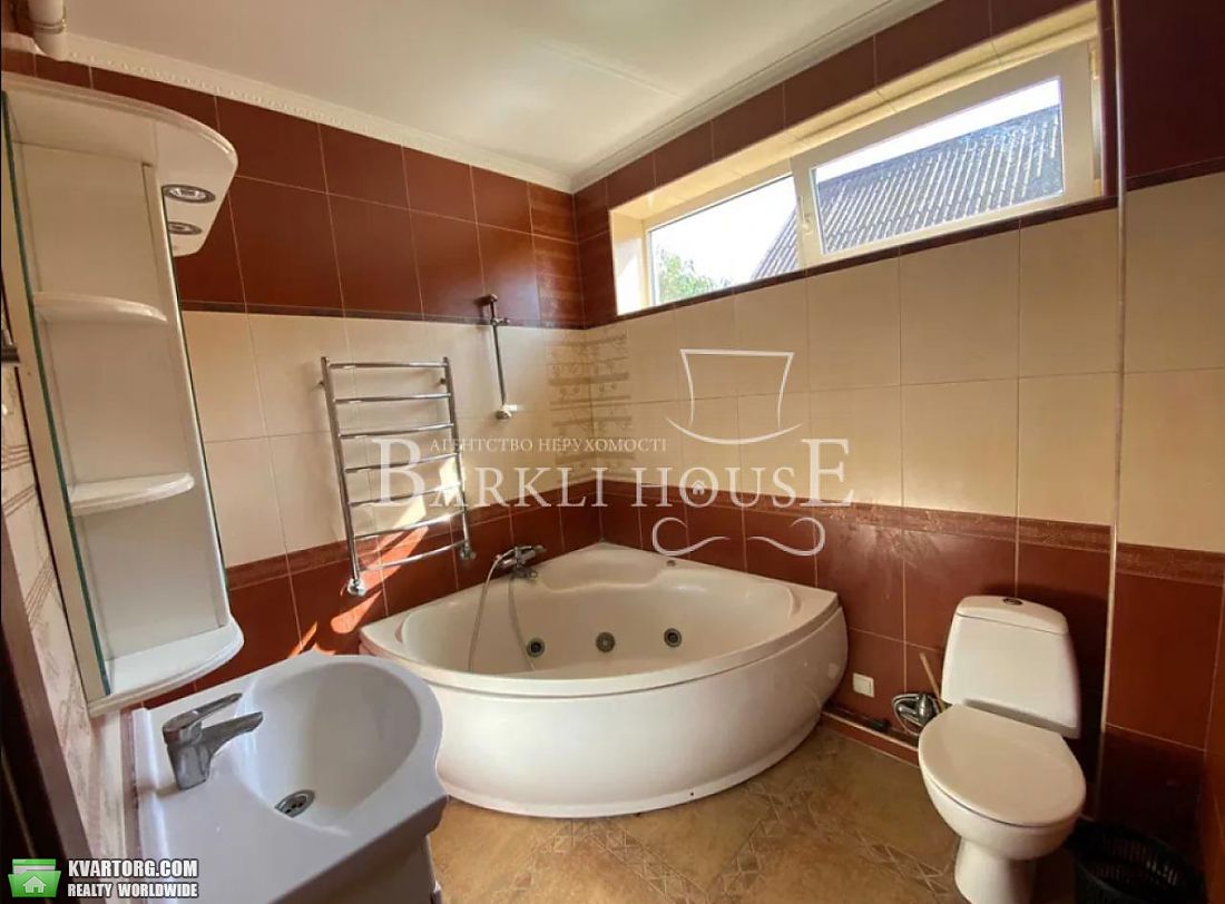Rent out house. Киев,  Богатырская — photo 8