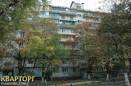 Rent out 2-room apartment. Киев,  Борщаговская — photo 8