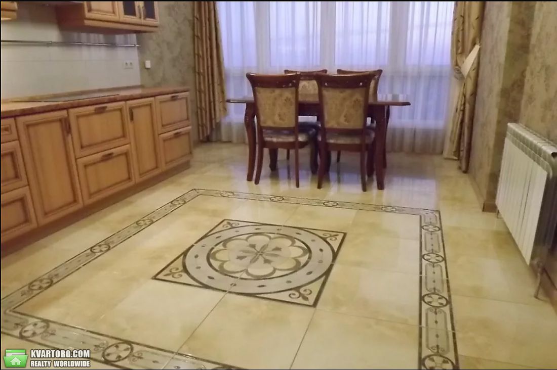 Rent out 2-room apartment. Киев,  Чавдар — photo 6