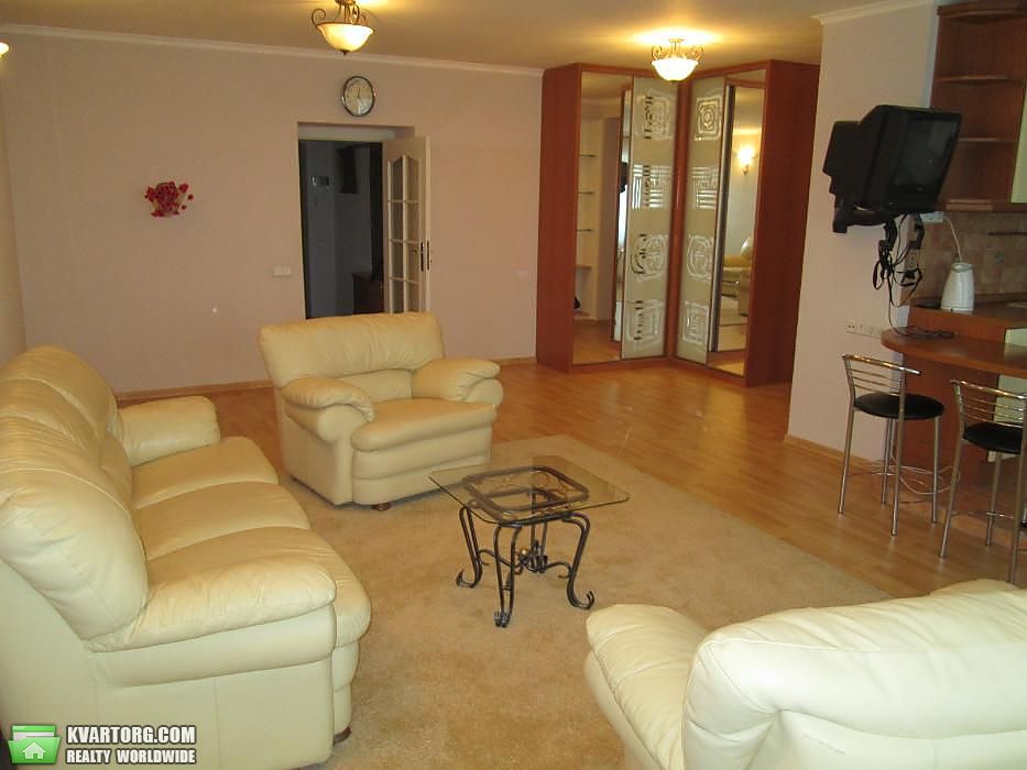 Sell 3-room apartment. Киев,  Драгоманова — photo 1