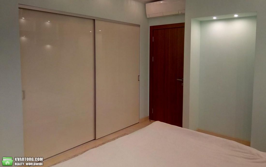 Rent out 5-room apartment. Киев,  Дружбы Народов бул — photo 5