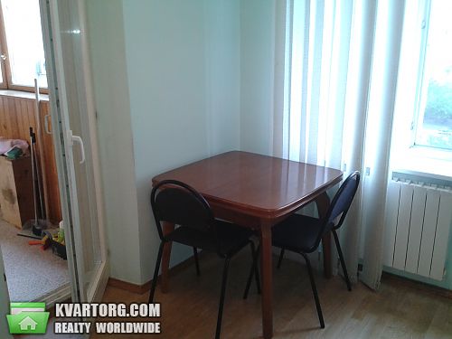 Rent out 3-room apartment. Киев, Декабристов — photo 10
