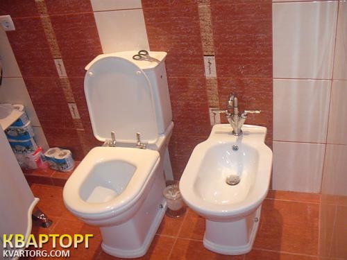 Rent out 3-room apartment. Киев,  Победы пр — photo 1
