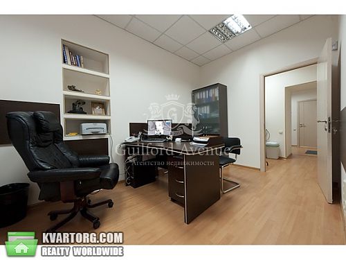 Sell shop. Киев, Вознесенский-спуск — photo 1