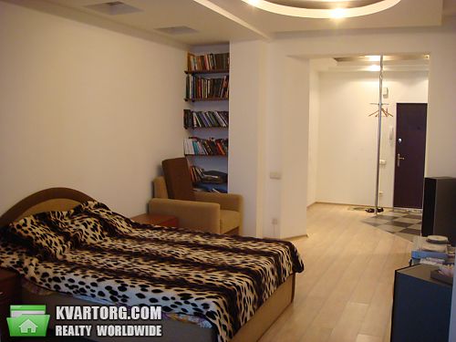 Rent out 1-room apartment. Одесса, Тополева — photo 2