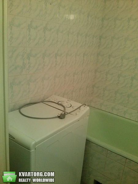 Rent out 1-room apartment. Киев, Жмеринская — photo 7