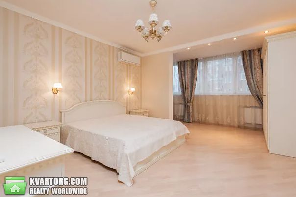 Sell 2-room apartment. Киев,  Голосеевская — photo 1