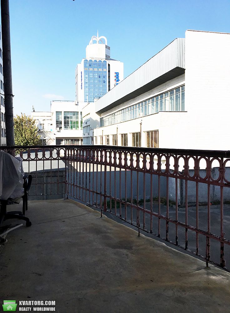 Sell 3-room apartment. Киев,  Димитрова — photo 8