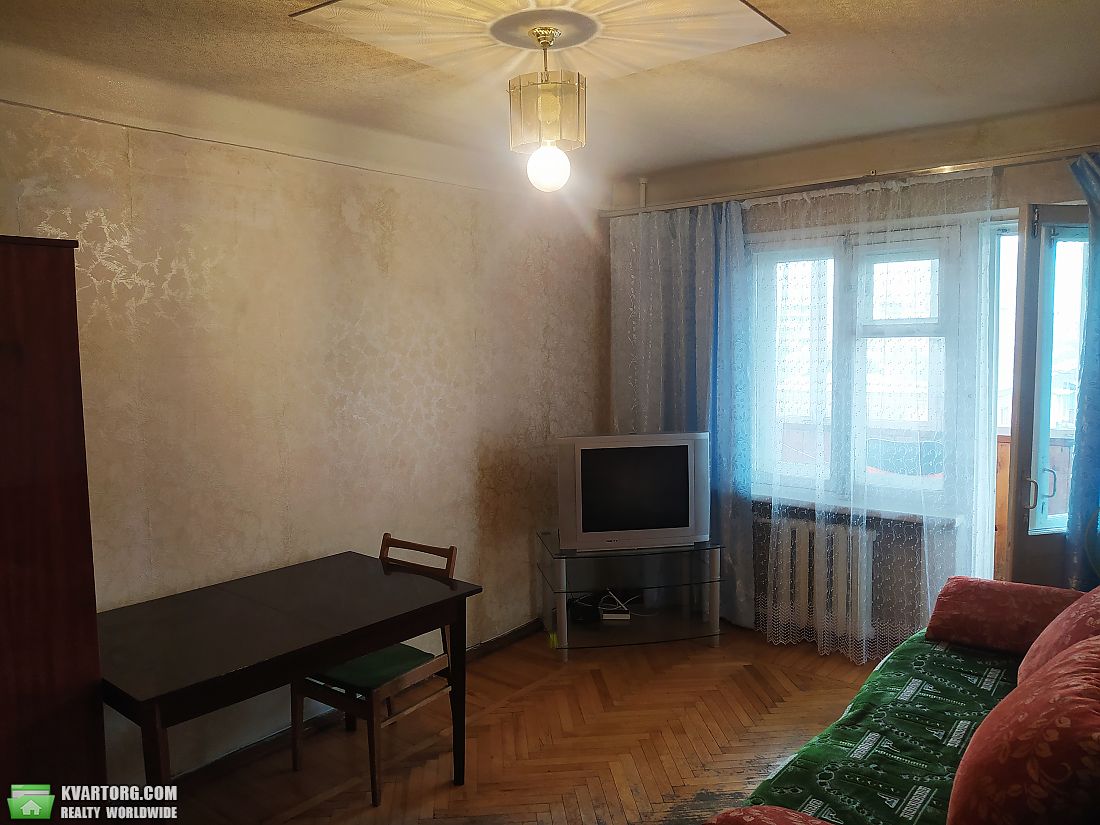 Rent out 1-room apartment. Киев,  Чоколовский бул — photo 2