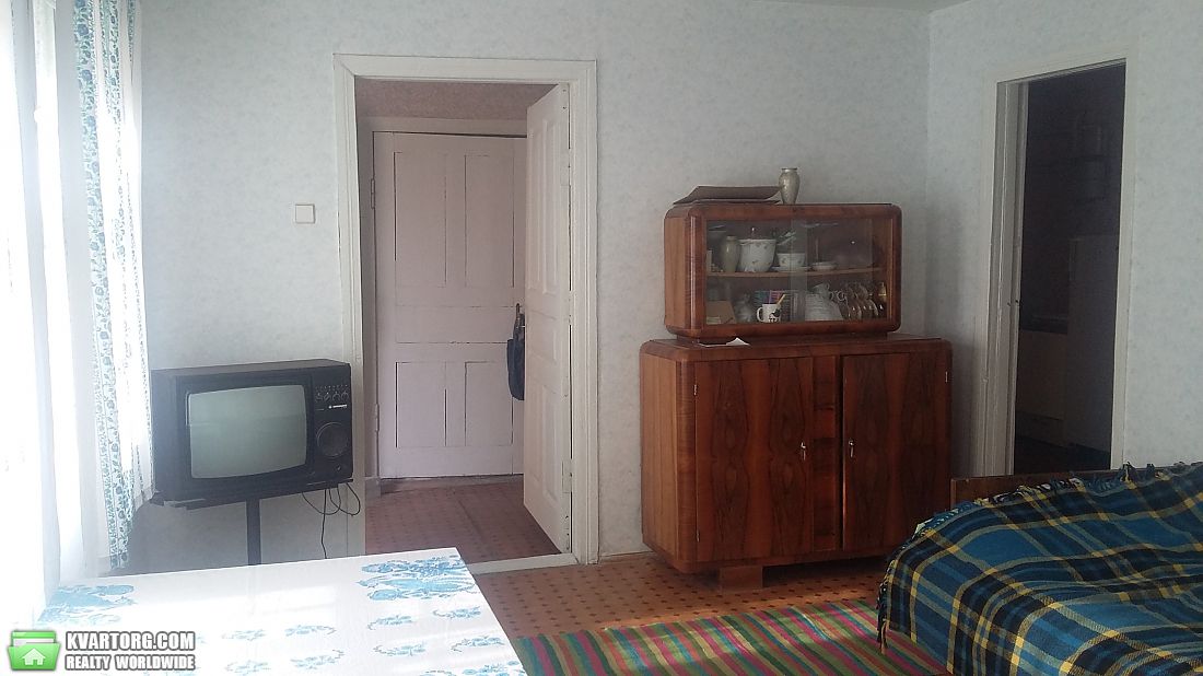 Sell house. Киев,  Первомайская — photo 3