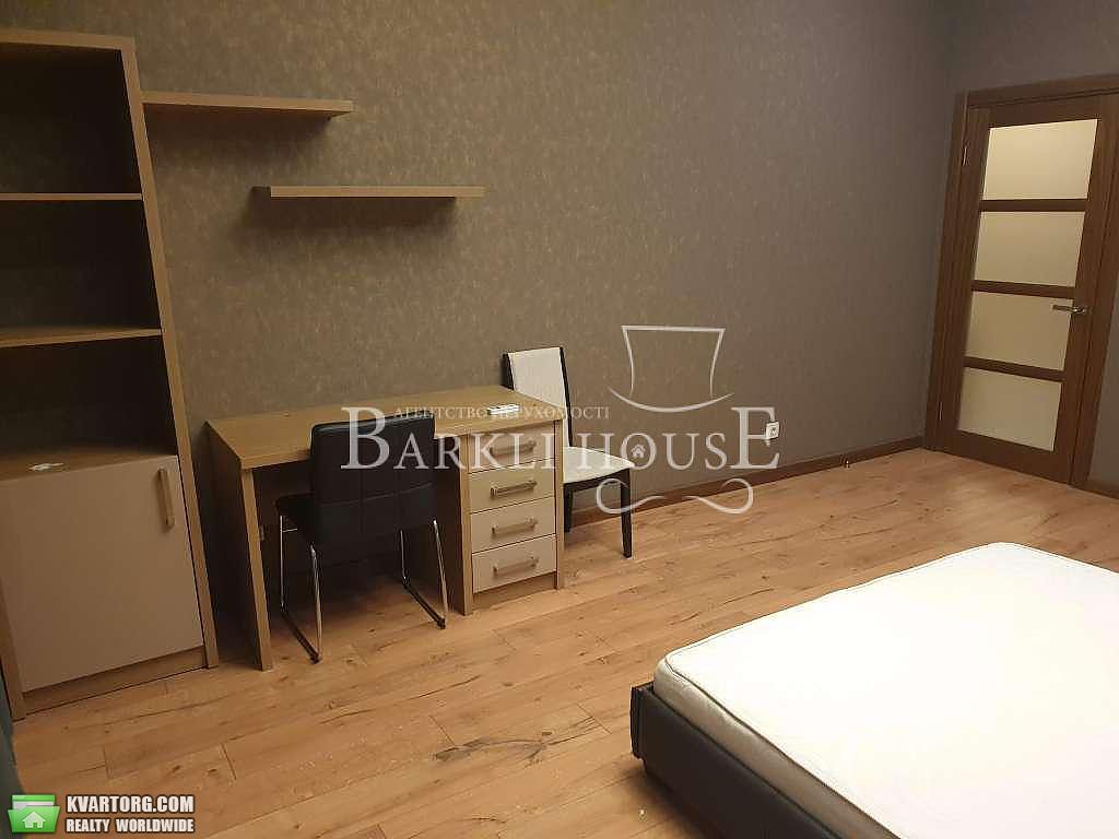 Rent out 4-room apartment. Киев,  Полтавская — photo 5